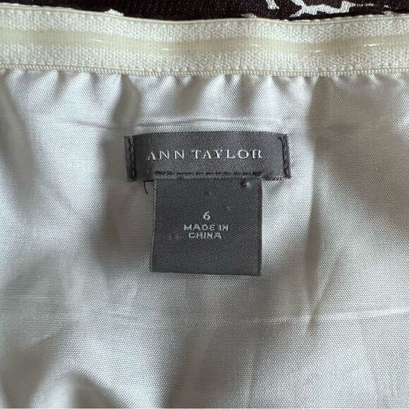 Ann Taylor Silk Halter Dress With Flowers Size 6 - Picture 4 of 5